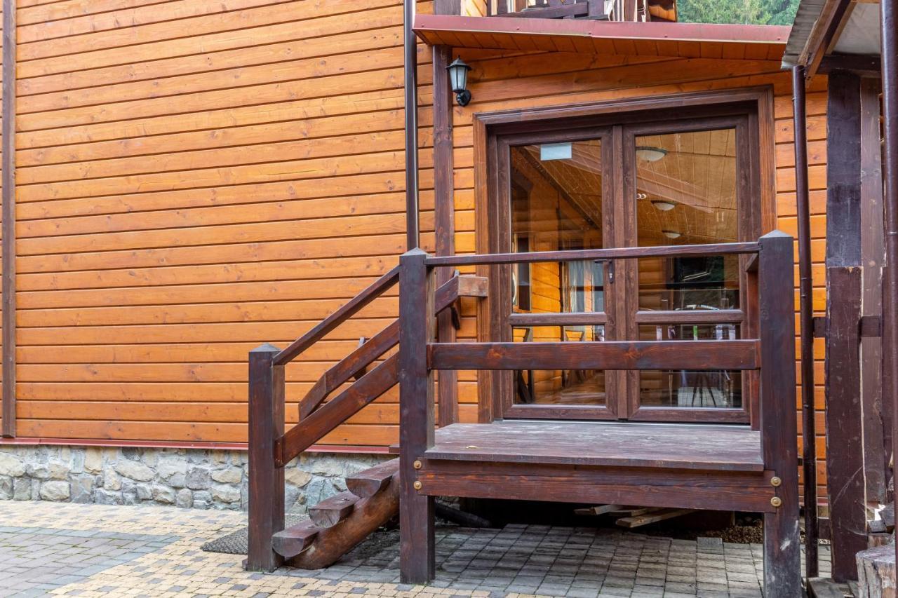Arnika Hotel Bukovel Exterior foto