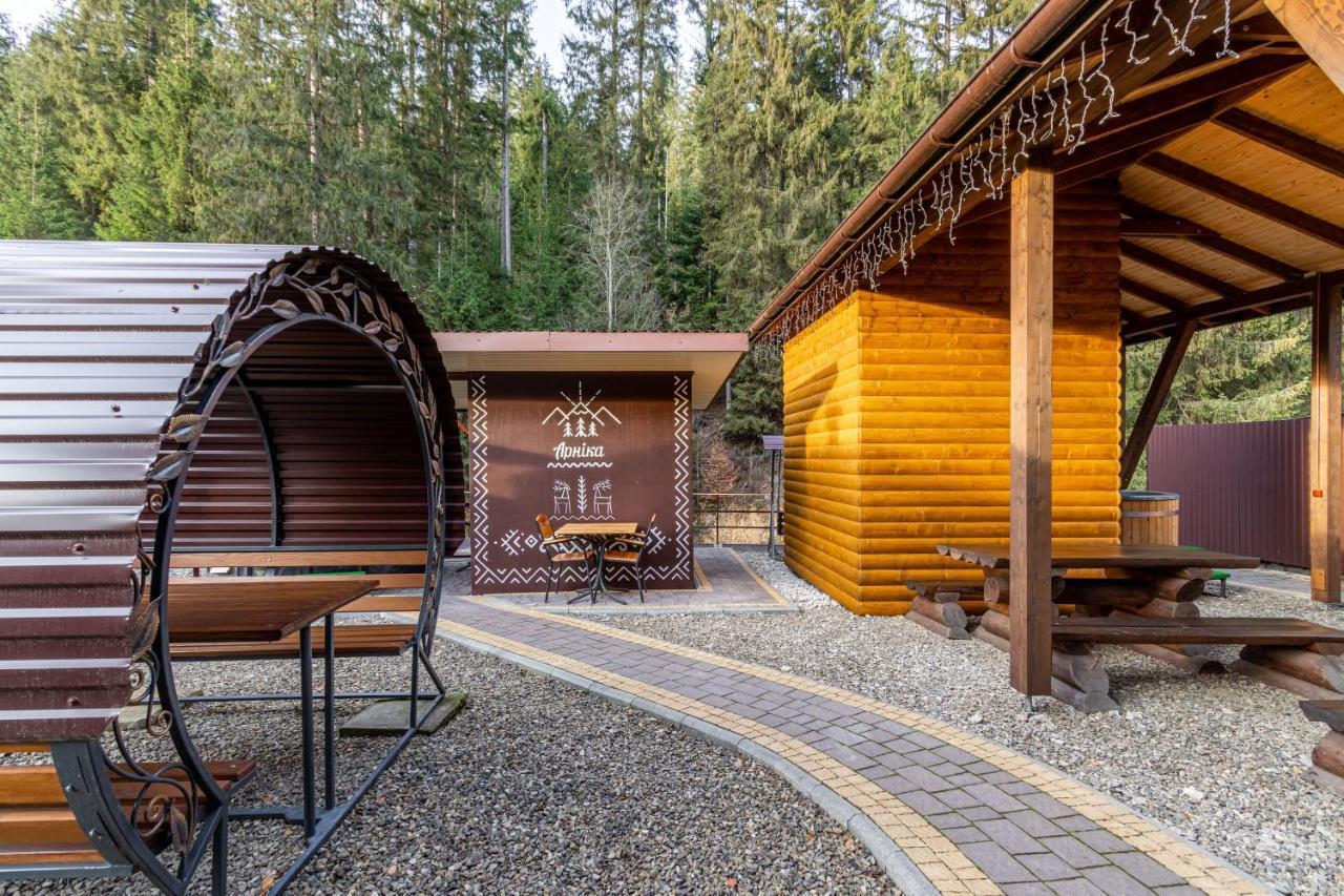 Arnika Hotel Bukovel Exterior foto