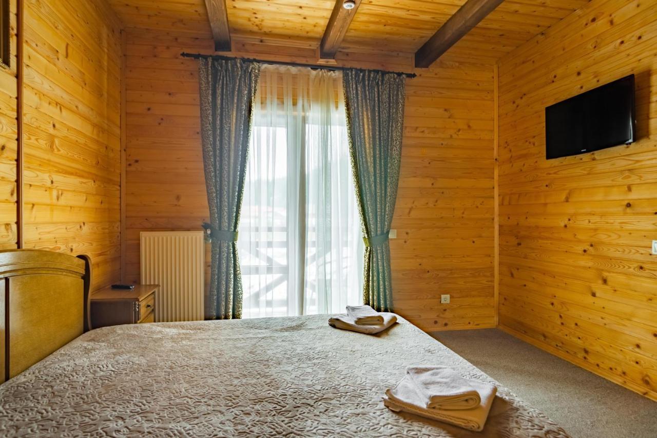 Arnika Hotel Bukovel Exterior foto