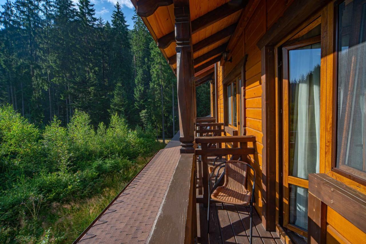 Arnika Hotel Bukovel Exterior foto
